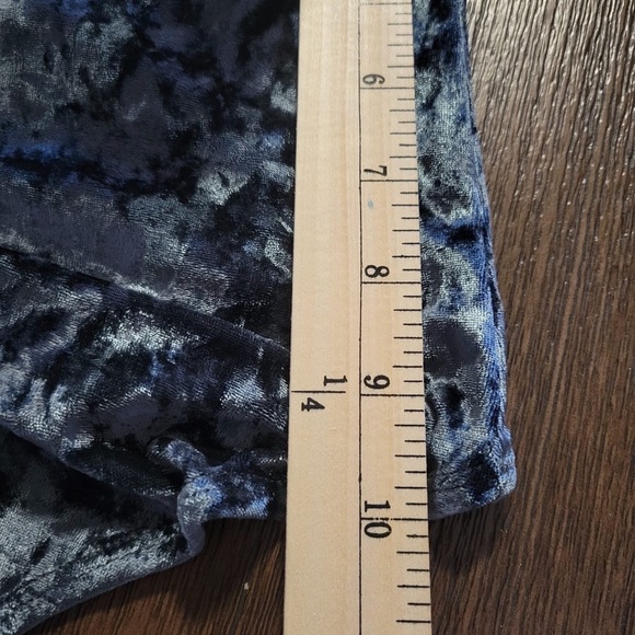 NWT Free People Don't You Wish Velvet Bodysuit V-neck Sunflower Seed Gray Sz XS - Picture 7 of 10